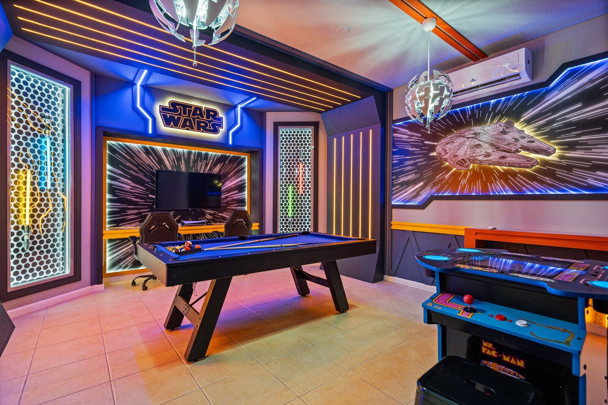 Spielezimmer