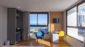 Habitació triple Comfort | Escriptori, espai de treball apte per a portàtils i wifi gratuïta