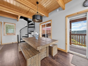 Dining - Aspen Outpost - Best Views in Brian Head! (Brian Head)
