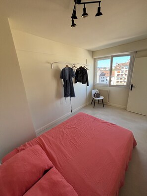 Room - Vrbo Property (Annecy)