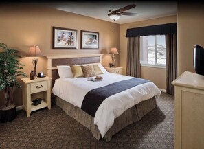 Room - Romantic Getaway in beautiful Steamboat Springs Resort 1 BR (Steamboat Springs)