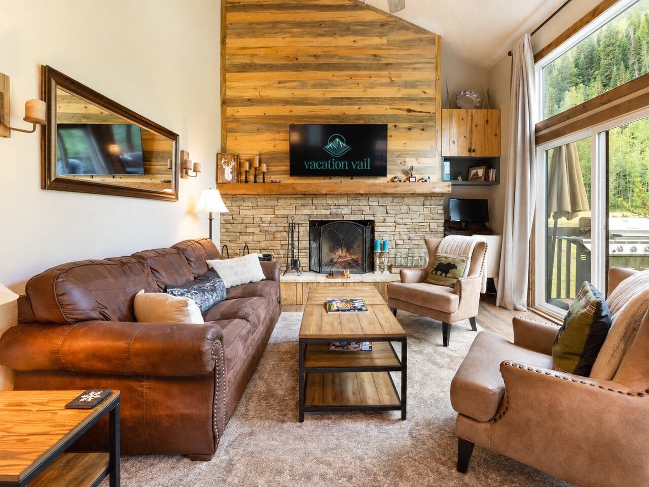 TV, fireplace, computer monitors