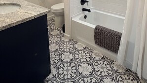 Bathroom - Brand New! Two Bedroom Farmhouse, 2 Queens + 2 Twin air mattresses by request. (Fallon)