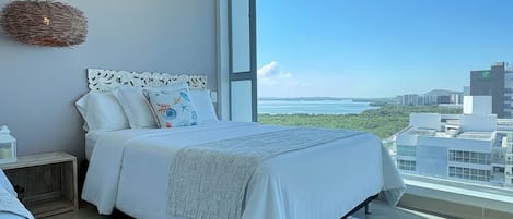 Deluxe Apartment, Balcony, Sea View | WiFi (free)