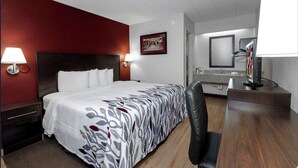 Comfort Room | Desk, laptop workspace, blackout drapes, WiFi (free) - Peter Inn Motel (Fort Wayne)