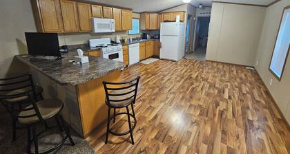 Wonderful 3-bedroom mobile home with AC in Hyannis