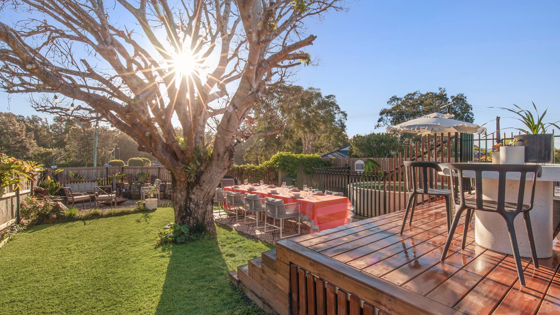 Outdoor dining