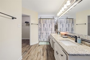 Bathroom - Homey Burlington Retreat: Hosts up to 6 Guests (Burlington)