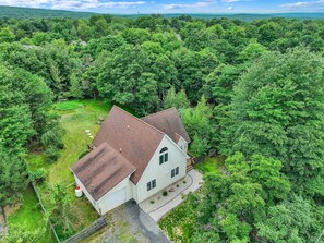 Unclassified image, 3 of 44, button - Modern Chalet w/ HotTub·FirePit·Beach&Pool Access (Albrightsville)