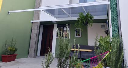 4-Bedroom Retreat House near Xochimilco and the Chinampas area, 10 minutes from the metro