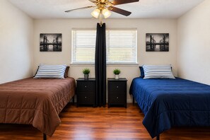 Unclassified image, 4 of 6, button - Spacious 4BR Dallas Home • Sleeps 10 • Near Downtown (Dallas)