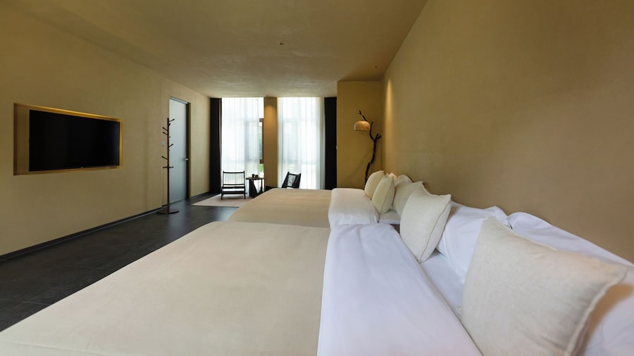 Weihai Rongcheng Seagrass Manor