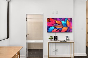 Interior - Inviting 1BR Escape in Auckland CBD Zodiak Stays (Auckland)