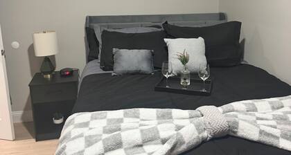 Welcoming 1-bedroom bed & breakfast in charming Baltimore neighborhood
