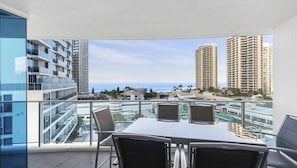 Unclassified image, 4 of 13, button - Orchid Residences Apartment 10704 (Surfers Paradise)