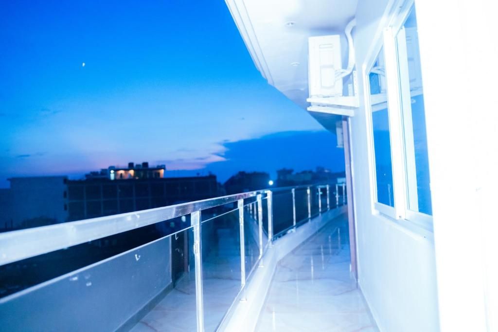 Deluxe Double Room, Air conditioning, City View | Terrace/patio