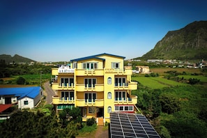 Unclassified image, 2 of 34, button - ttottot Jeju Backpackers (SEOGWIPO)