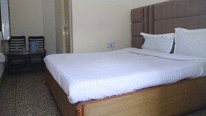 Unclassified image, 3 of 41, button - HOTEL SHIV VISHRAM (Haridwar)