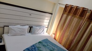 Standard Room - HOTEL SHIV VISHRAM (Haridwar)