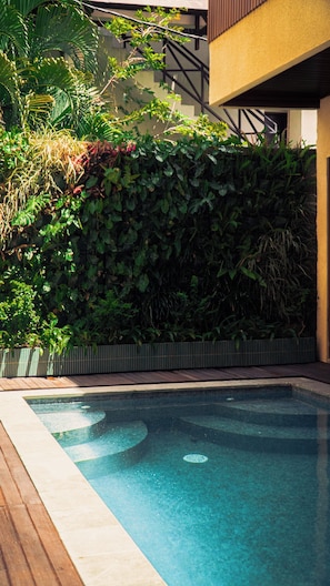 Outdoor pool - Tedu Hotel (Canggu)