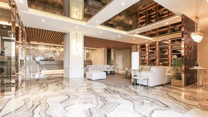 Lobby - ALMOND Hotel JINJU-SUNG (JINJU)