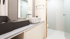 Bathroom - ALMOND Hotel JINJU-SUNG (JINJU)