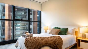 Desk, iron/ironing board, travel cot, WiFi