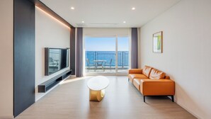 Quarto básico, 2 quartos (Family Room 2 (Random Assignment))