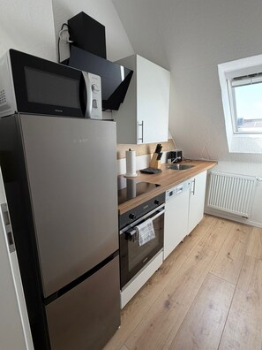 Unclassified image, 5 of 11, button - Vrbo Property (Oberhausen)