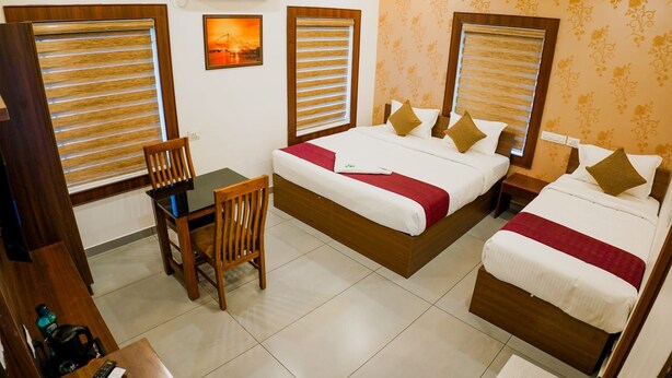 Habitación triple Deluxe, vista a la bahía