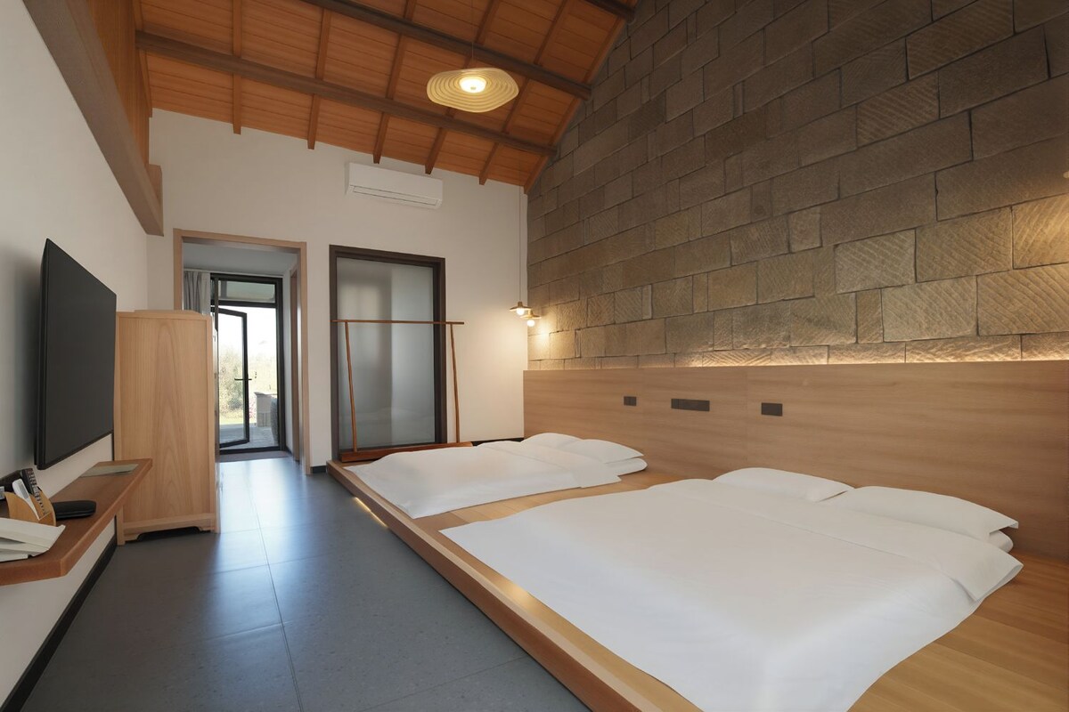 Basic Double Room, Hill View | In-room safe, desk, blackout curtains, iron/ironing board