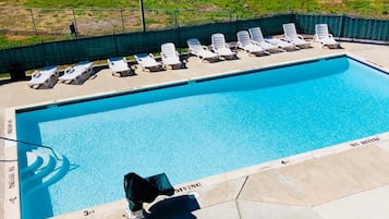 Holiday Home Swimming Pool