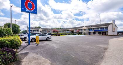 Comfy King Bed|Free Wifi &Fridge,TV
