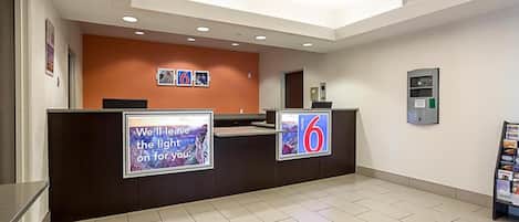 Entrance / Reception