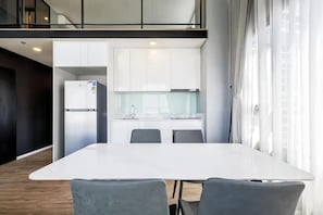 公寓, 2 間臥室, 城市景觀 | 用餐區