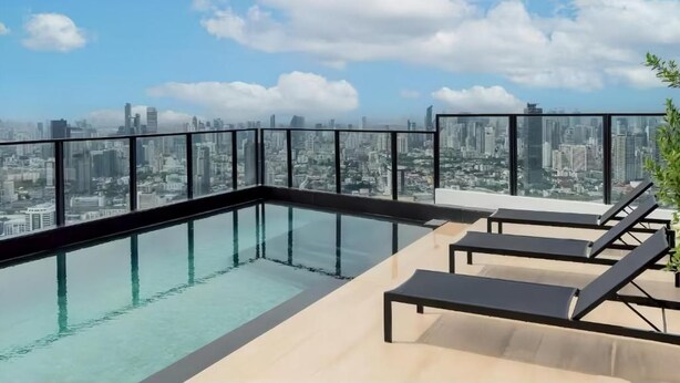 Outdoor pool - Siamese Residence Rama 9 Bangkok (Krung Thep Maha Nakhon)