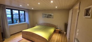 Unclassified image, 3 of 10, button - Vrbo Property (Schaalby)