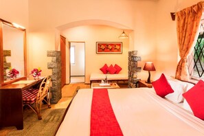Room - Teanest Nature Resorts, Coonoor (Coonoor)