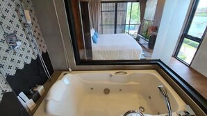 Bathroom - Amphawa Na Non Hotel & Spa (Amphawa)