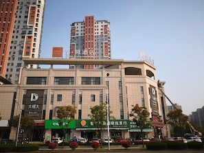 Exterior - James Joyce Coffetel (Shanghai)