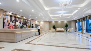 Lobby - Vienna International Hotel (Altay)