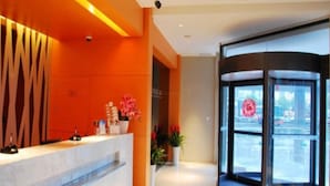 Unclassified image, 4 of 28, button - Jinjiang inn Nanjin Maigao Bridge (Nanjing)