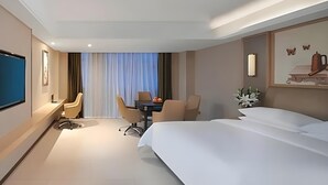 Ảnh chưa phân loại, 2 trong số 23 ảnh, nút