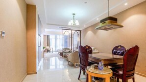 Ảnh chưa phân loại, 3 trong số 44 ảnh, nút
