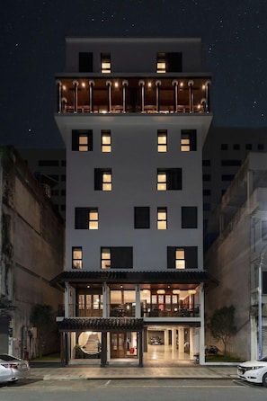 Unclassified image, 2 of 29, button - The Lantern Hatyai Hotel (Hat Yai)