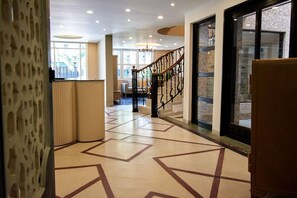 Khu sảnh