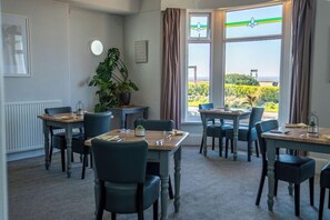 Unclassified image, 3 of 31, button - Clifton Hotel (Morecambe)
