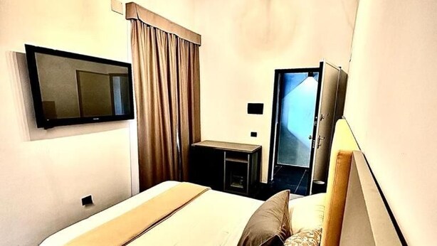 Unclassified image, 1 of 14, button - Dazio Exclusive Rooms (Rome)