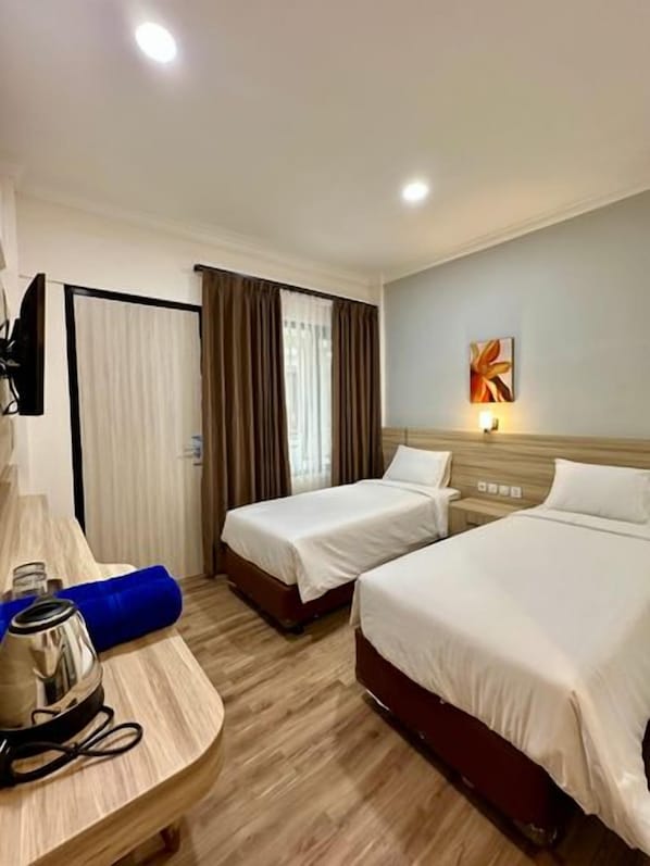 Ảnh chưa phân loại, 1 trong số 3 ảnh, nút