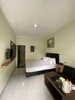 Room - Hotel SM Cibitung (Cikarang)